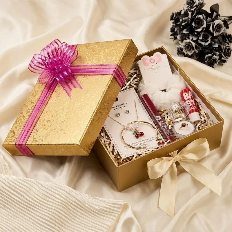 Gift Hampers - Rigid Hard Card Boxes & Custom Keepsake Packages